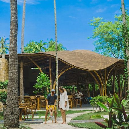 Tropik Resort Lombok Selong Belanak Eksteriør billede