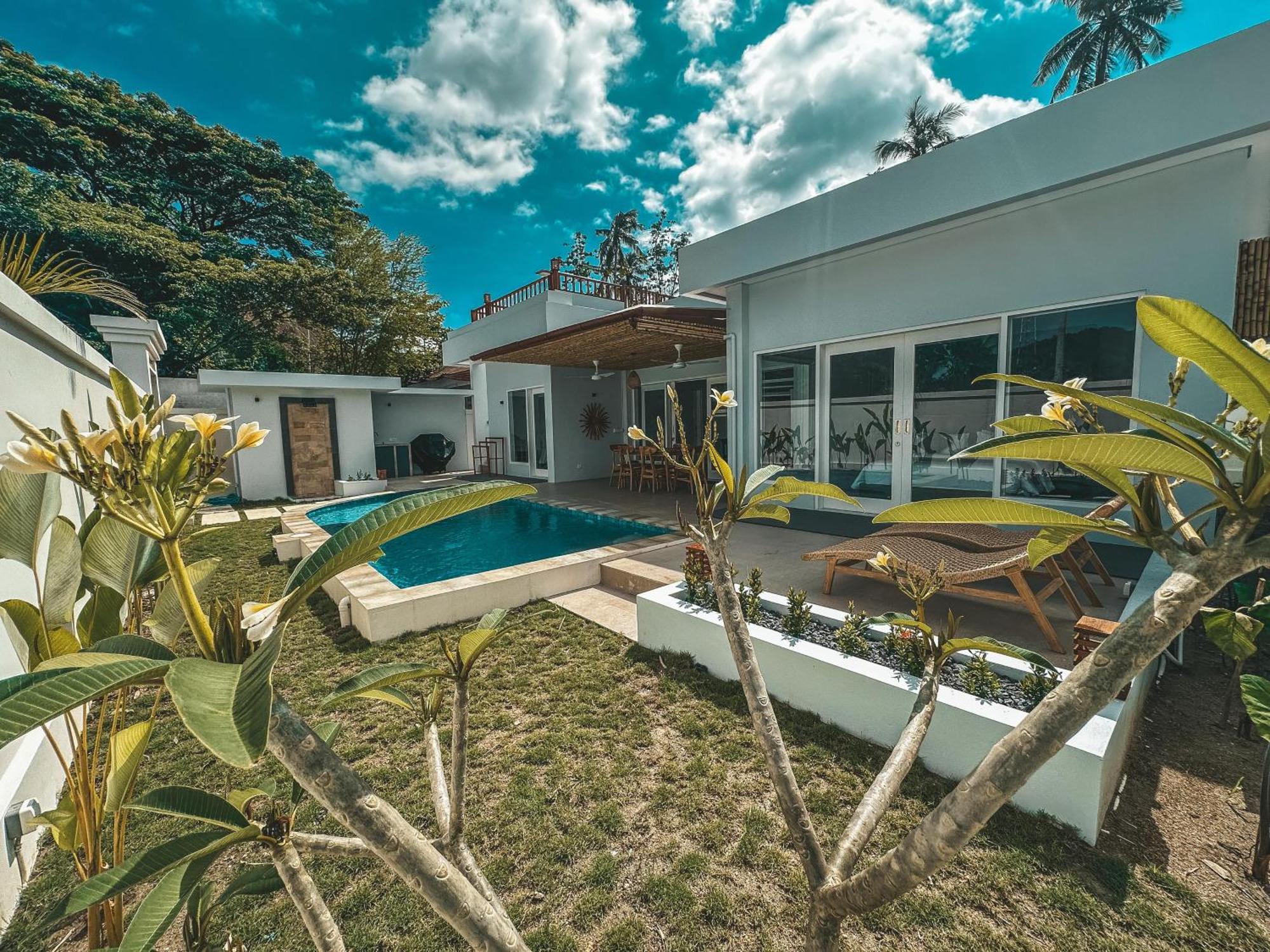 Tropik Resort Lombok Selong Belanak Værelse billede