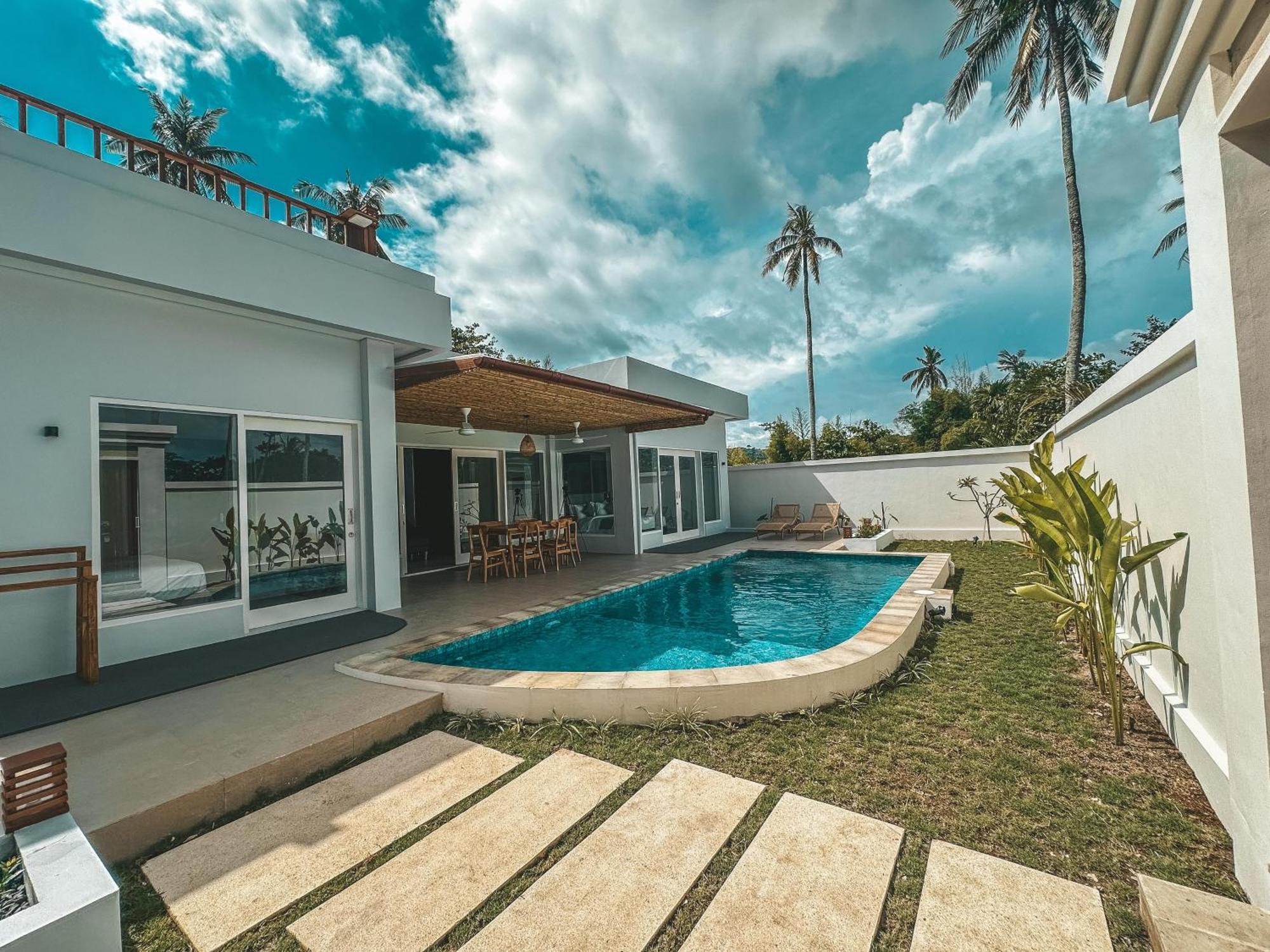 Tropik Resort Lombok Selong Belanak Værelse billede
